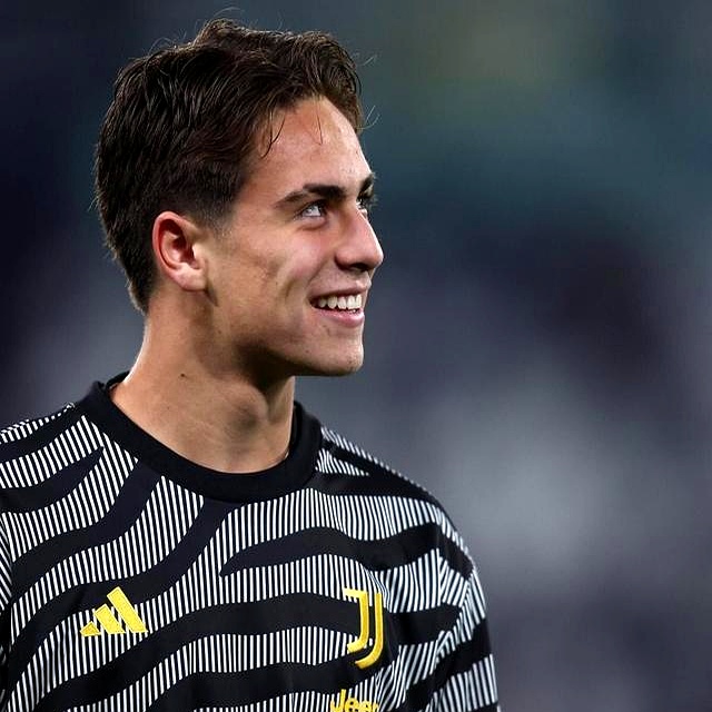 亚博体育-切尔西前途光明！，德罗巴新星爆冷表现突出热度持续攀升-亚博体育