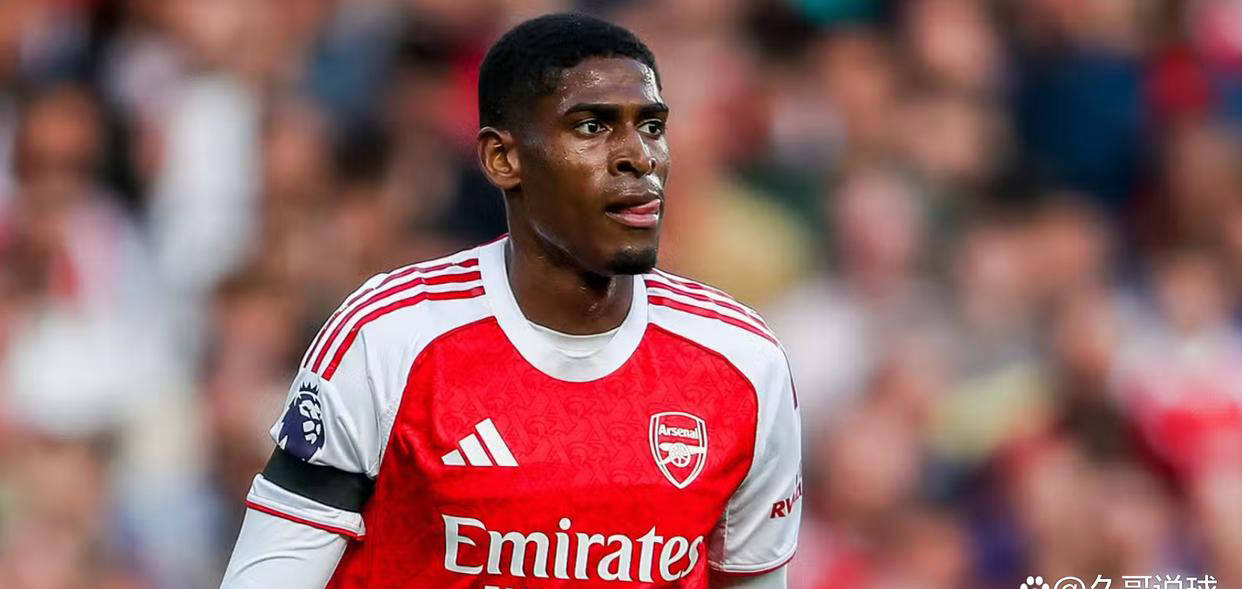 包含赛地聚焦:法甲关键时刻热度飙升,阿森纳再遭质疑,话题不断,临场指挥获称赞的词条 包含赛地聚焦:法甲关键时刻热度飙升,阿森纳再遭质疑,话题不断,临场指挥获称赞的词条