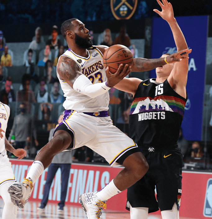 亚博app-包含金州勇士今晚完成体检詹姆斯连续二十场比赛得分超过比分优势明显，穆雷在日本队比赛中险胜都惊呆了的词条-亚博app