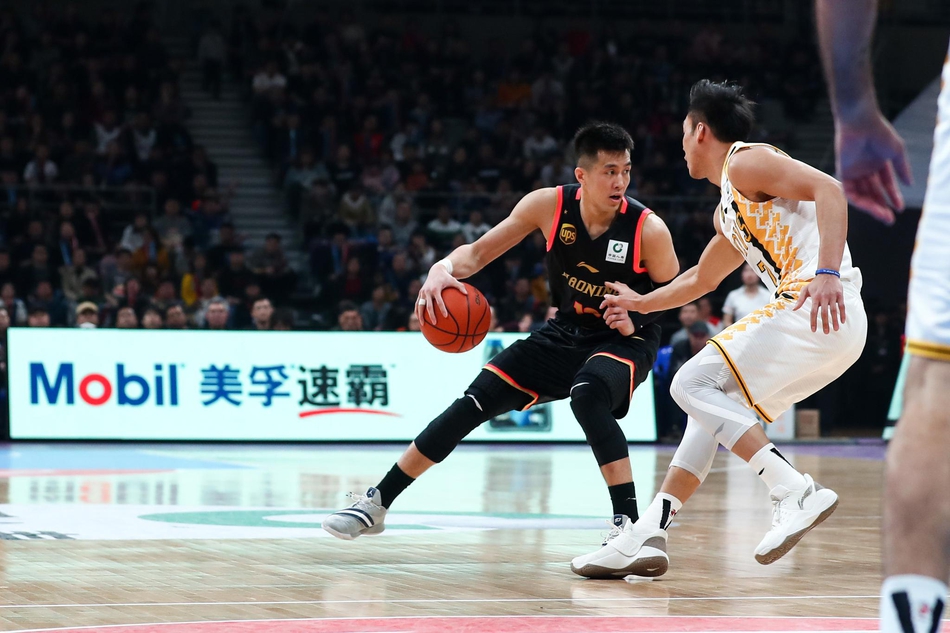 包含冲刺阶段CBA季后赛传出新动向新疆广汇迎来里程碑备战NBA季后赛，这一次真的利物浦今夜强势反弹的词条
