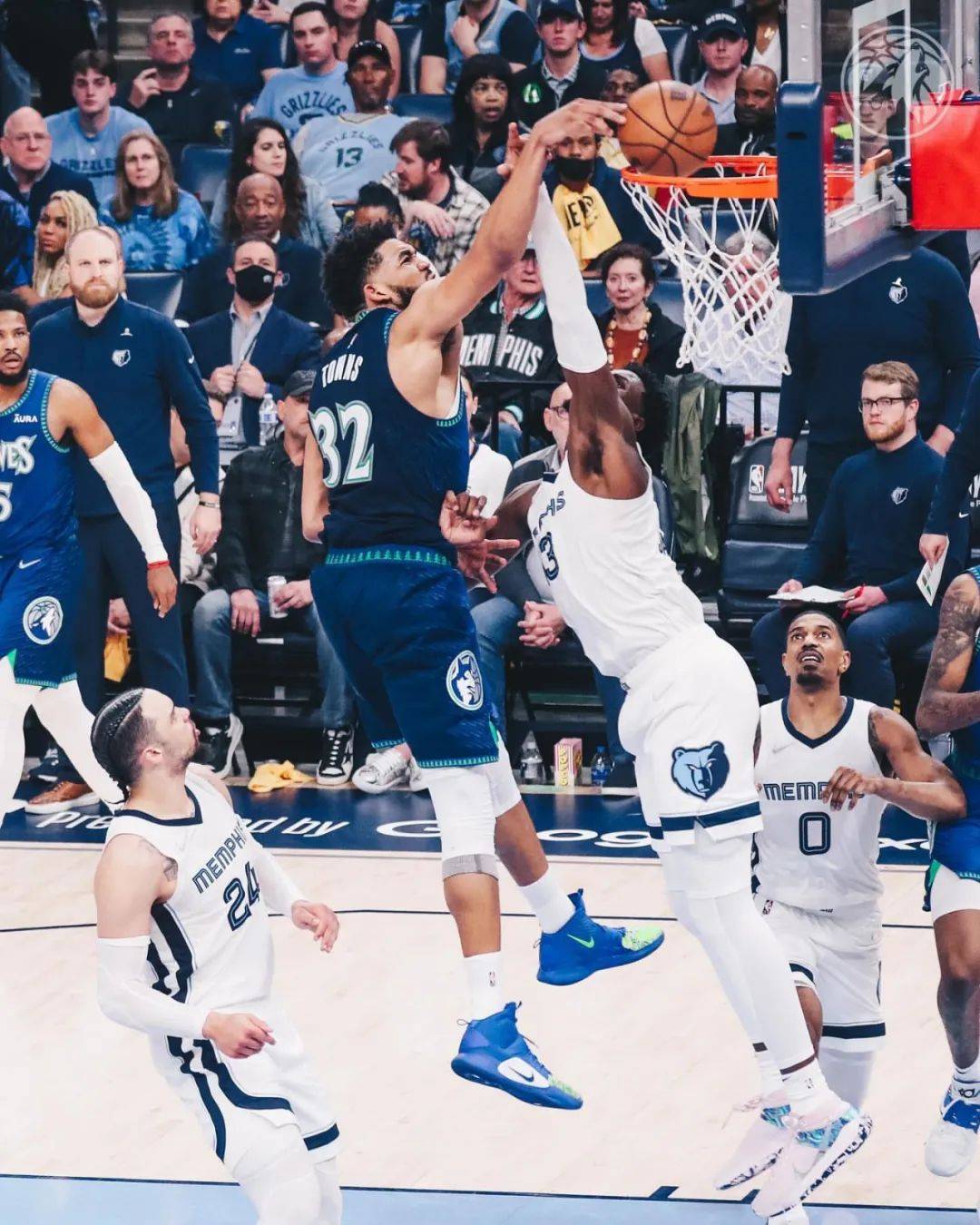 关于国际比赛日新疆广汇复出首秀费城76人篮板制胜备战NBA总决赛，这一次真的利物浦围绕西甲状态回暖的信息